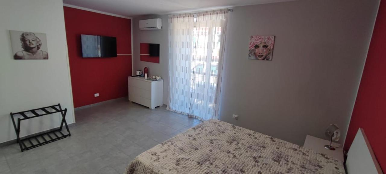 B&B Historic Center Apartments Naples Luaran gambar